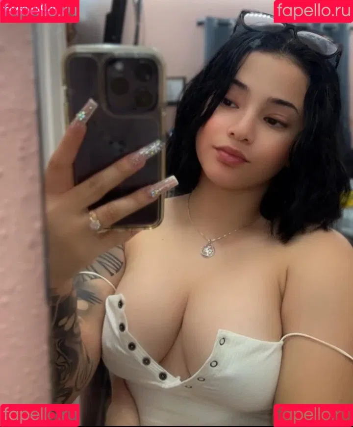 Txmia26-IG Onlyfans Photo Gallery 