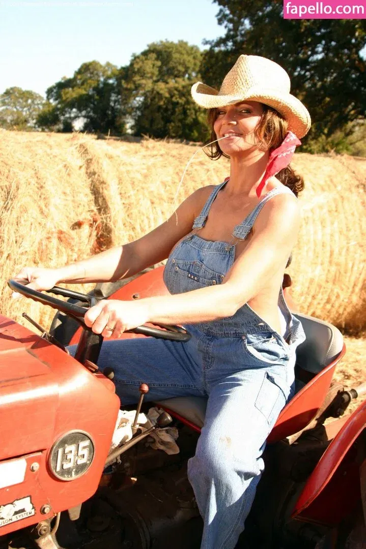 Txmia26-IG Onlyfans Photo Gallery 