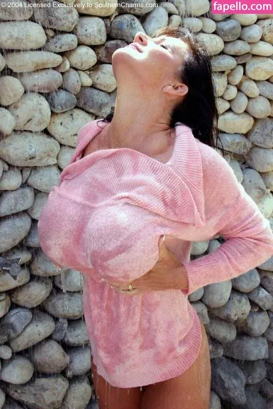 Txmia26-IG Onlyfans Photo Gallery 