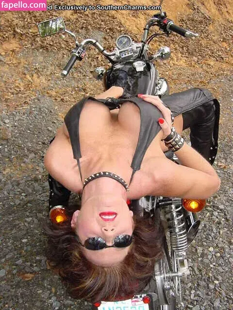 Txmia26-IG Onlyfans Photo Gallery 