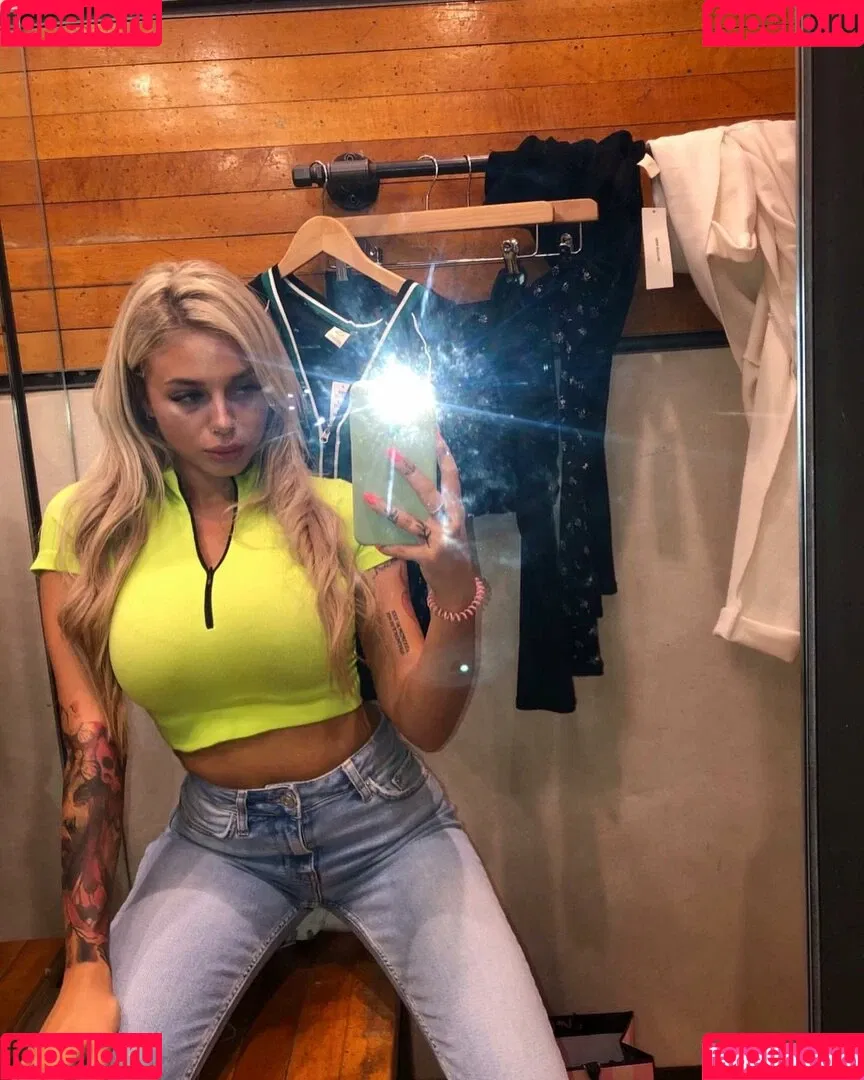 Andelika Onlyfans Photo Gallery 