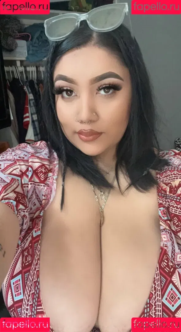 Lawhora Onlyfans Photo Gallery 