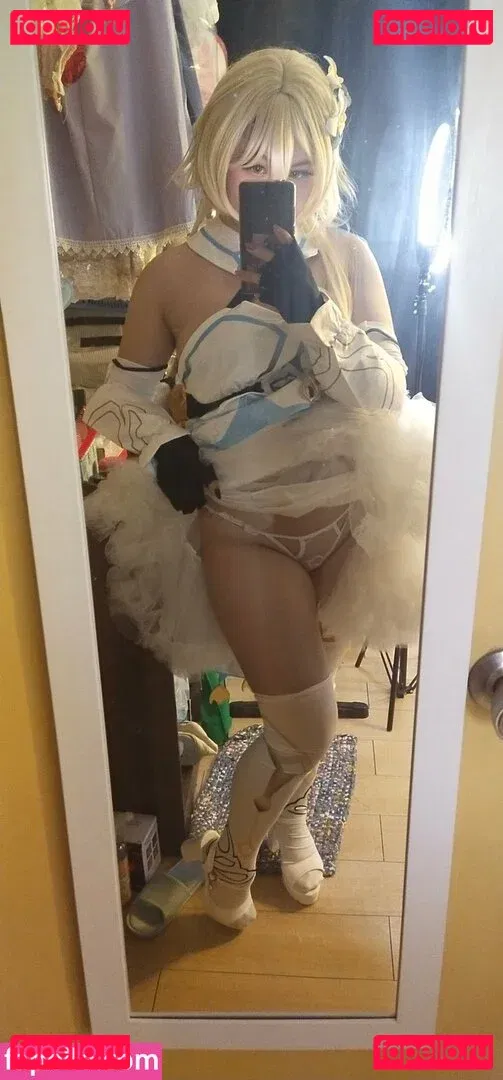 Hana Onlyfans Photo Gallery 