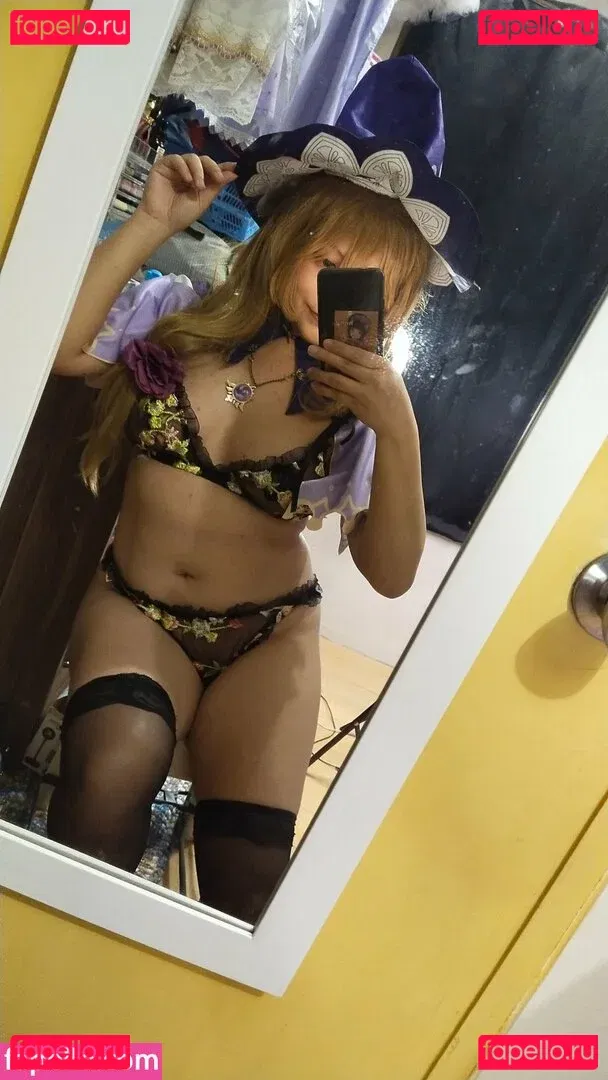 Hana Onlyfans Photo Gallery 