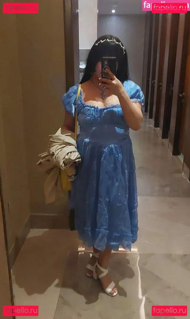 Hana Onlyfans Photo Gallery 