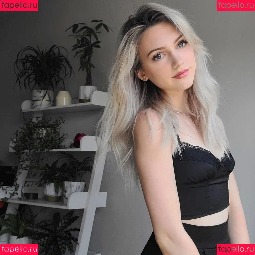 Kimmee Onlyfans Photo Gallery 