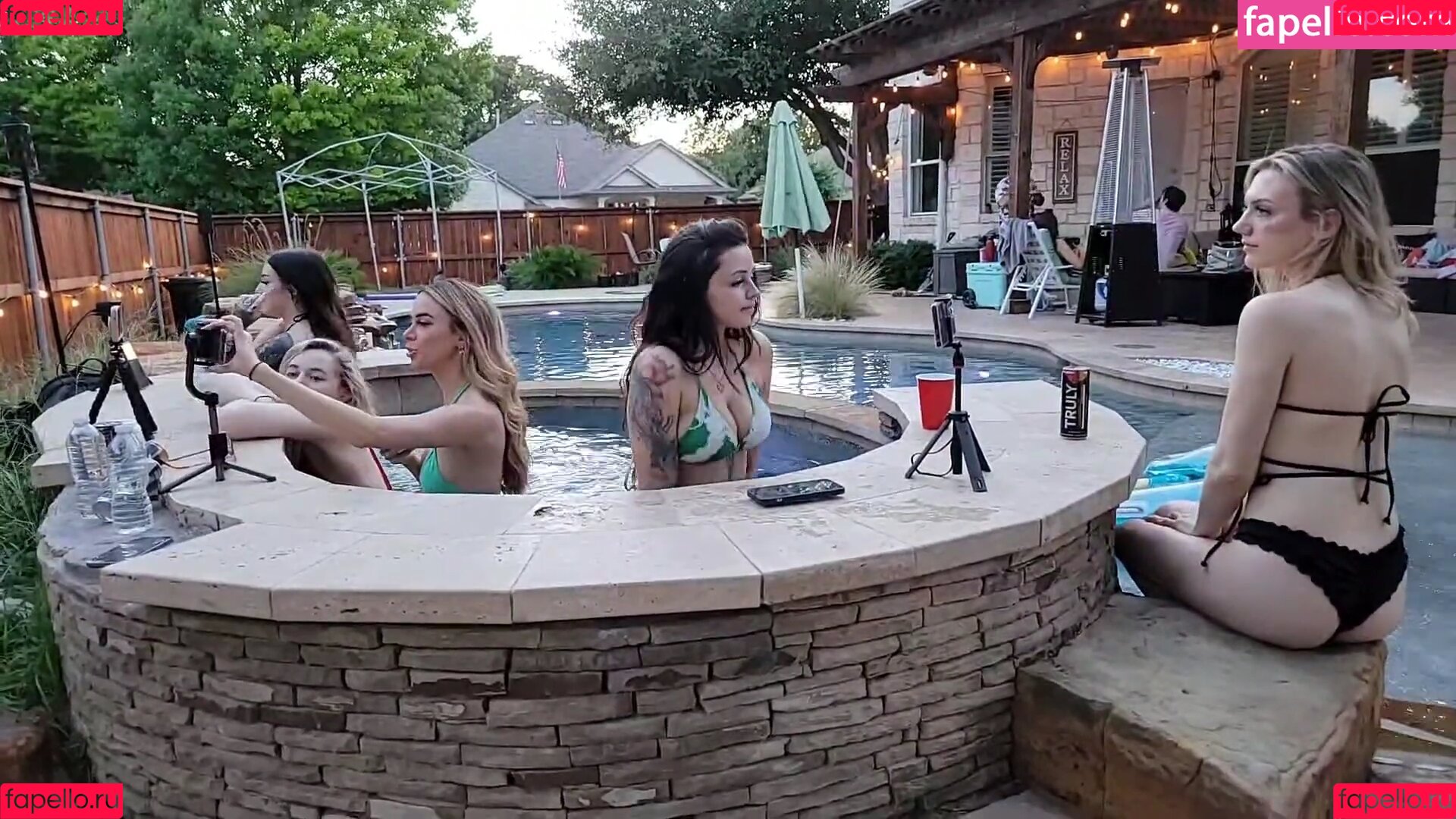 Kimmee Onlyfans Photo Gallery 