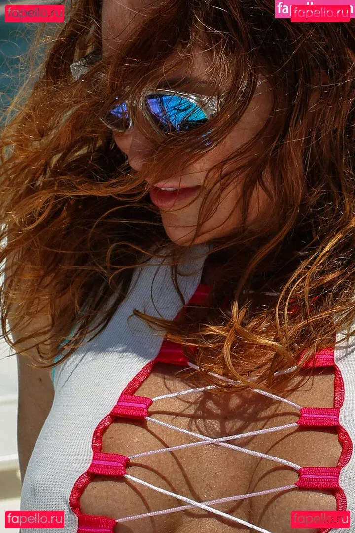 Midwestgirl84 Onlyfans Photo Gallery 