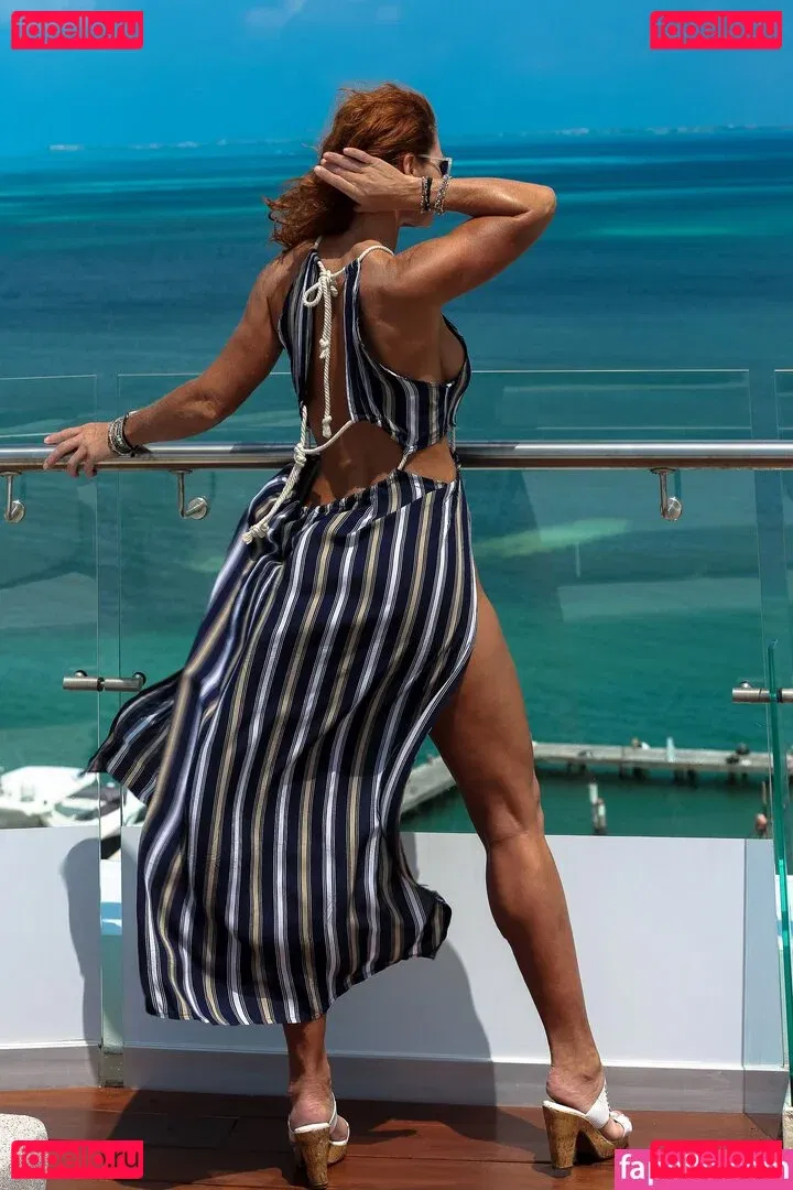 Midwestgirl84 Onlyfans Photo Gallery 