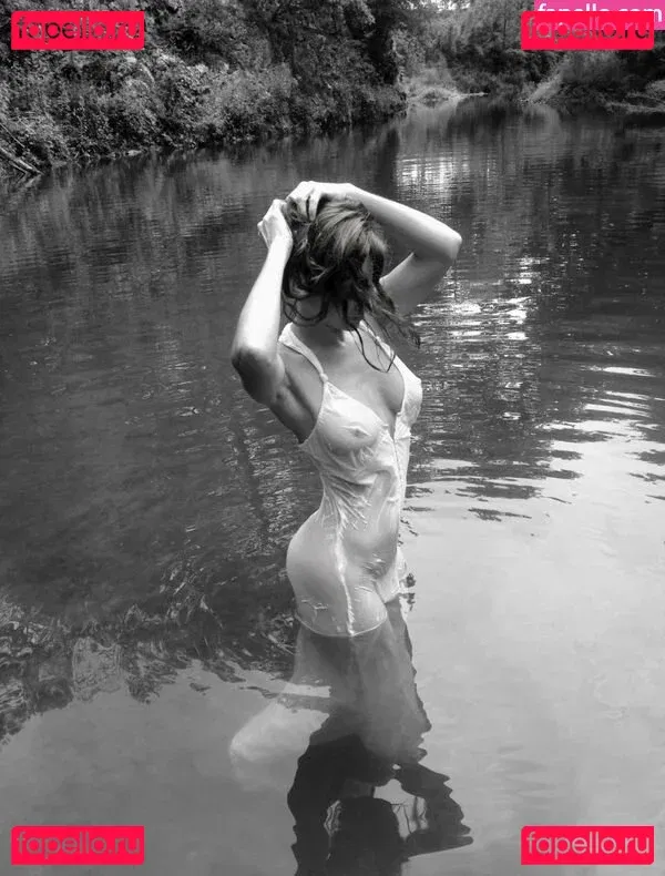 Midwestgirl84 Onlyfans Photo Gallery 