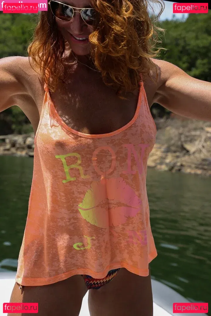 Midwestgirl84 Onlyfans Photo Gallery 