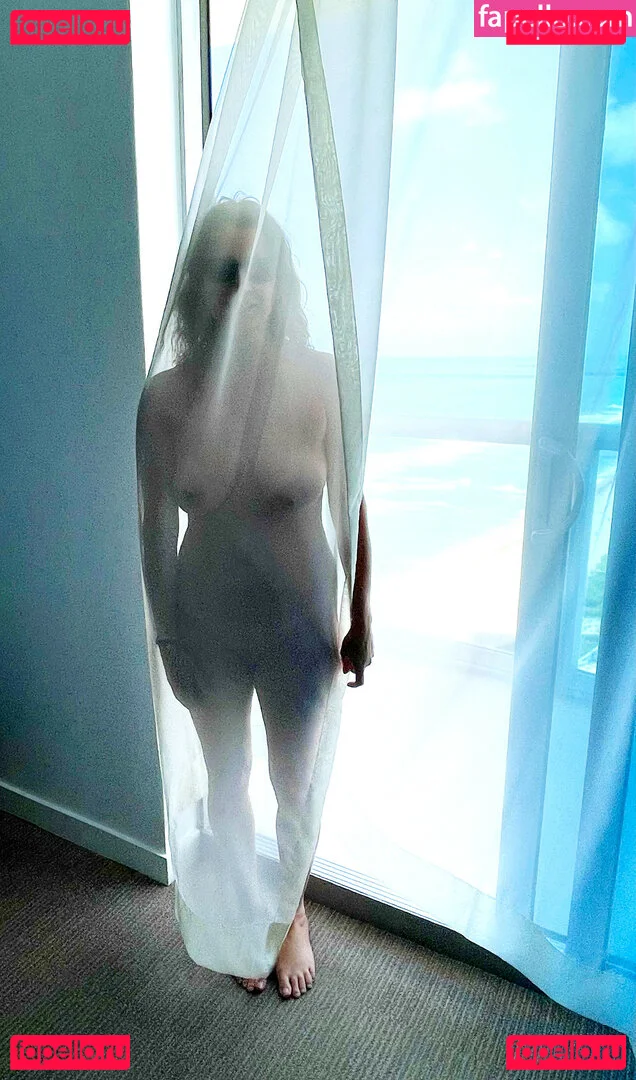 Midwestgirl84 Onlyfans Photo Gallery 