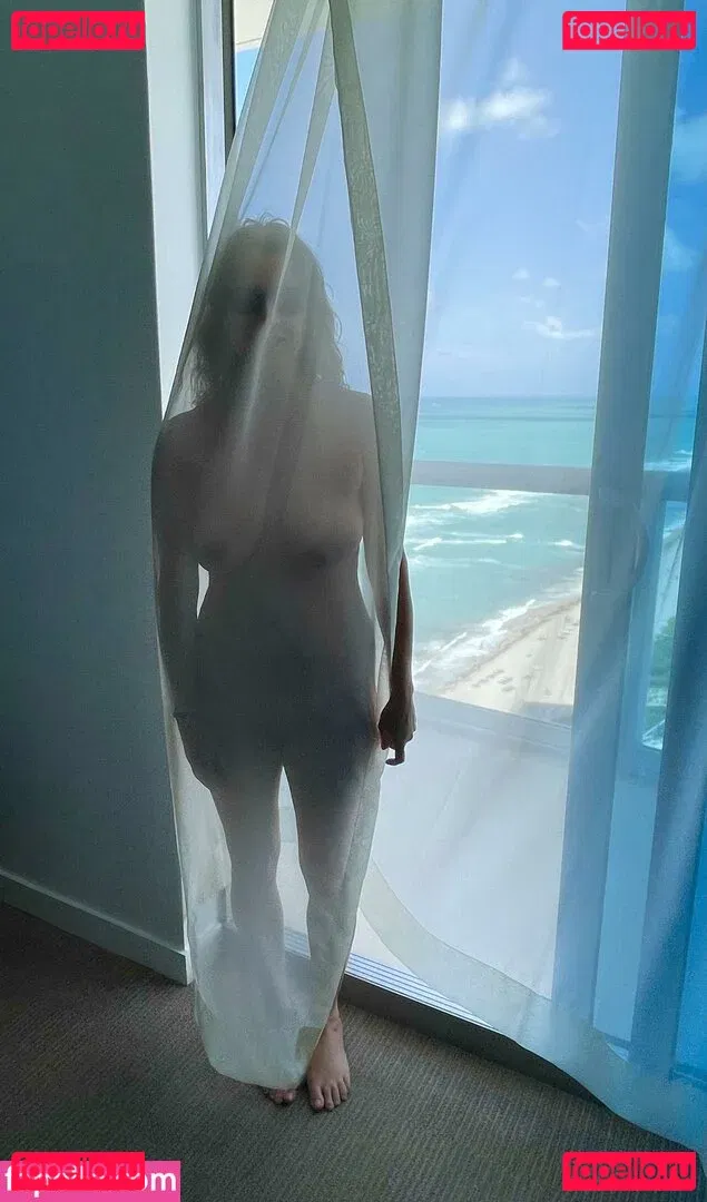 Midwestgirl84 Onlyfans Photo Gallery 