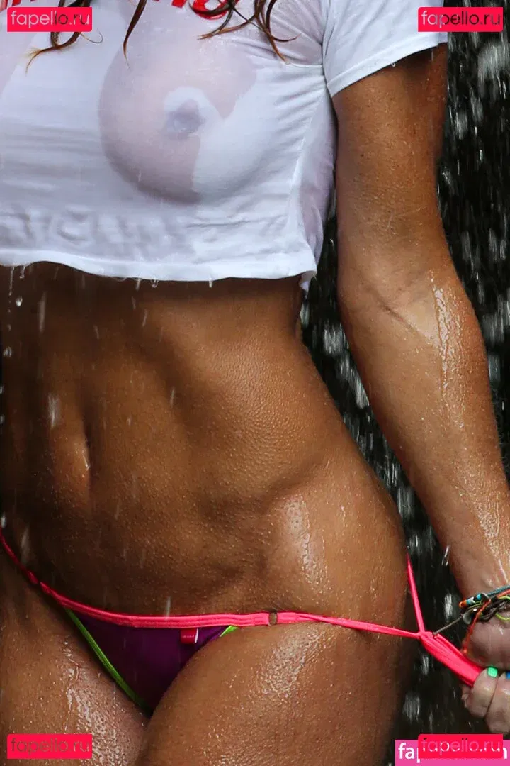 Midwestgirl84 Onlyfans Photo Gallery 