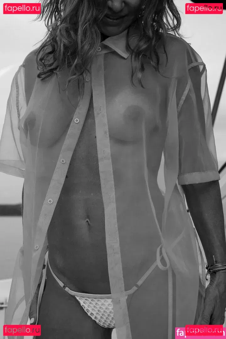 Midwestgirl84 Onlyfans Photo Gallery 