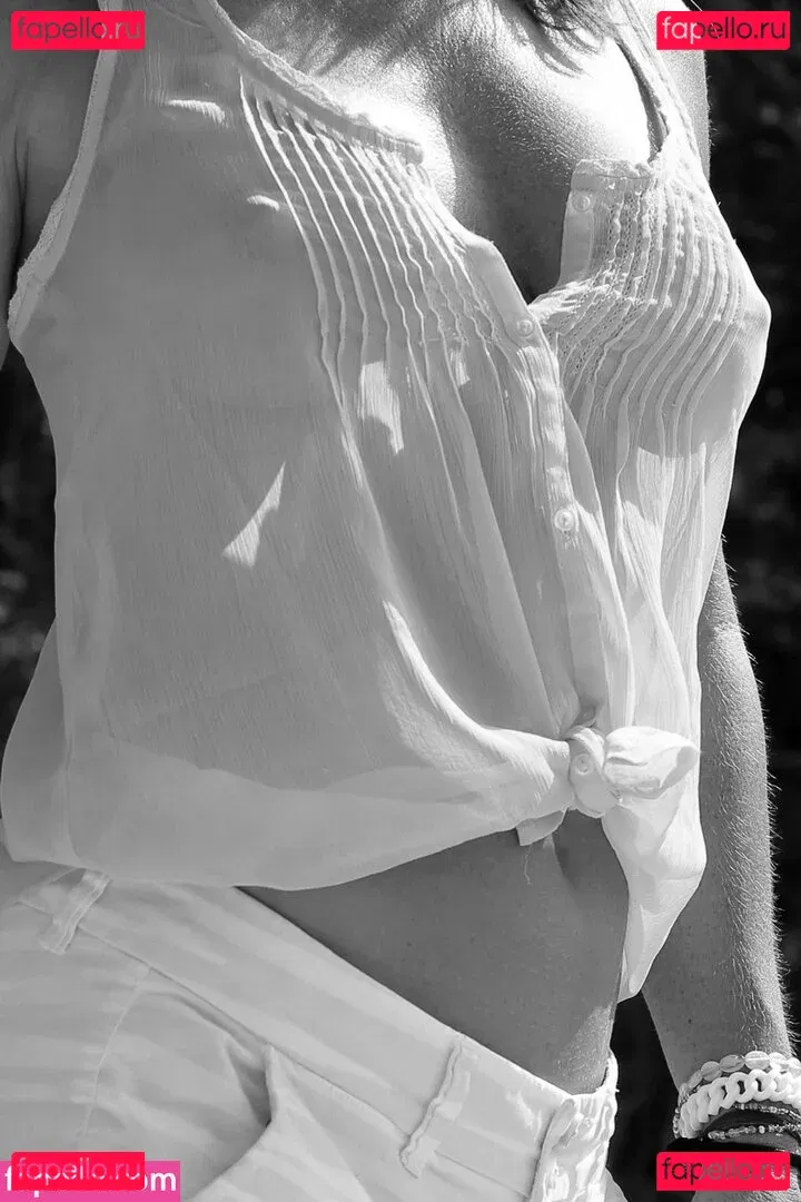 Midwestgirl84 Onlyfans Photo Gallery 