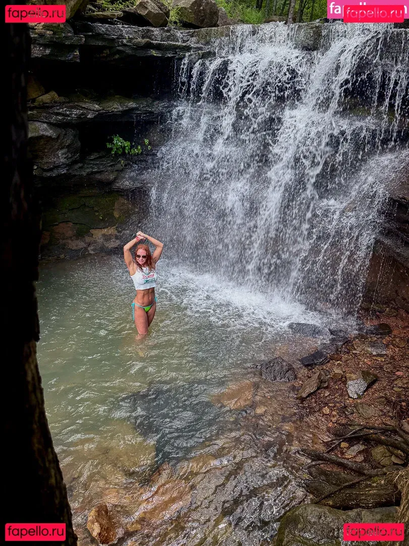 Midwestgirl84 Onlyfans Photo Gallery 