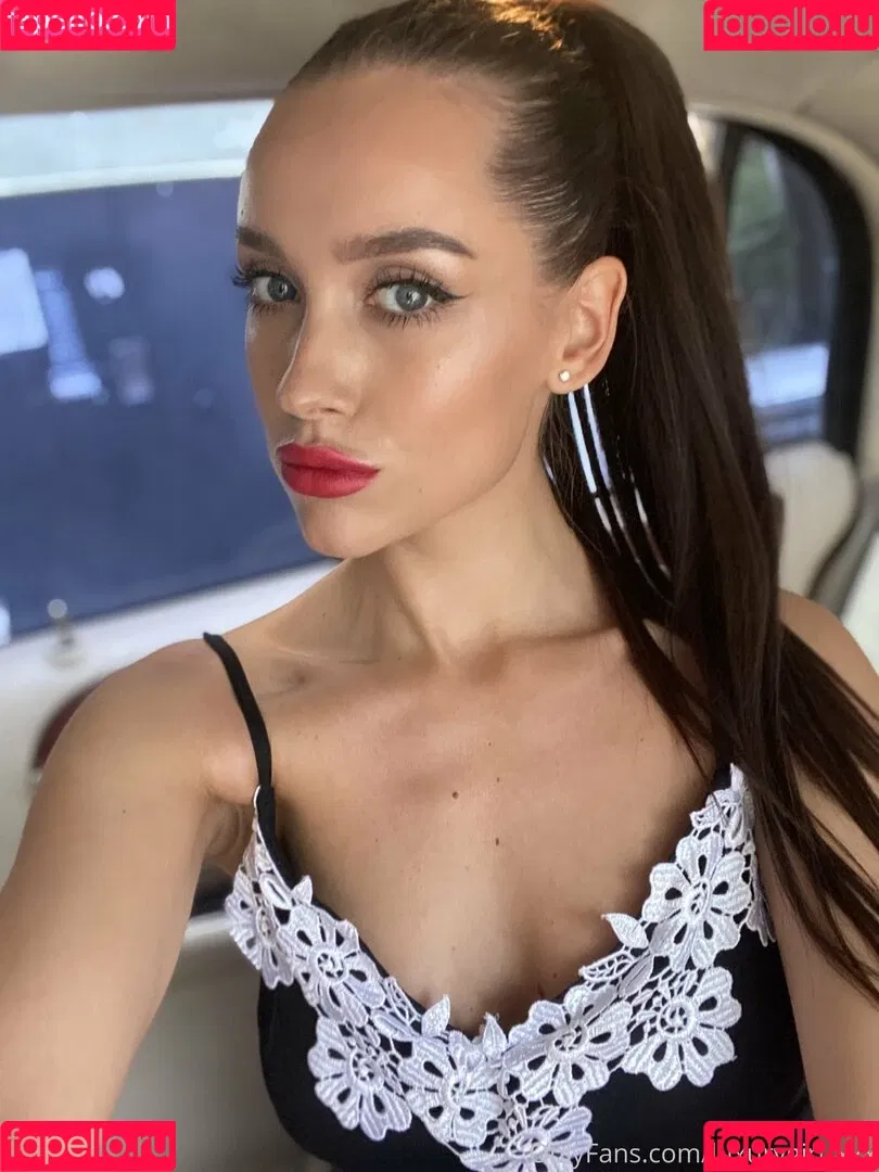 luxurygirl_xxx Onlyfans Photo Gallery 
