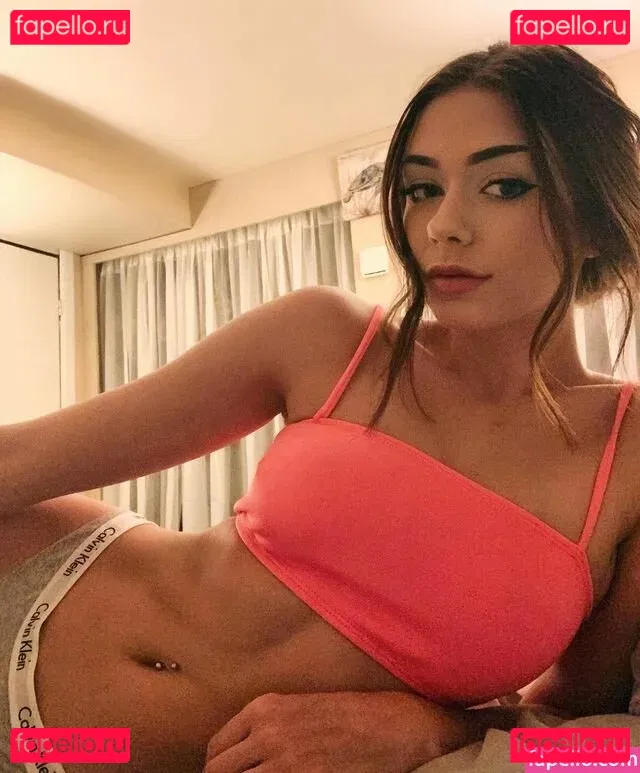 Emily Anne Gordon Onlyfans Photo Gallery 