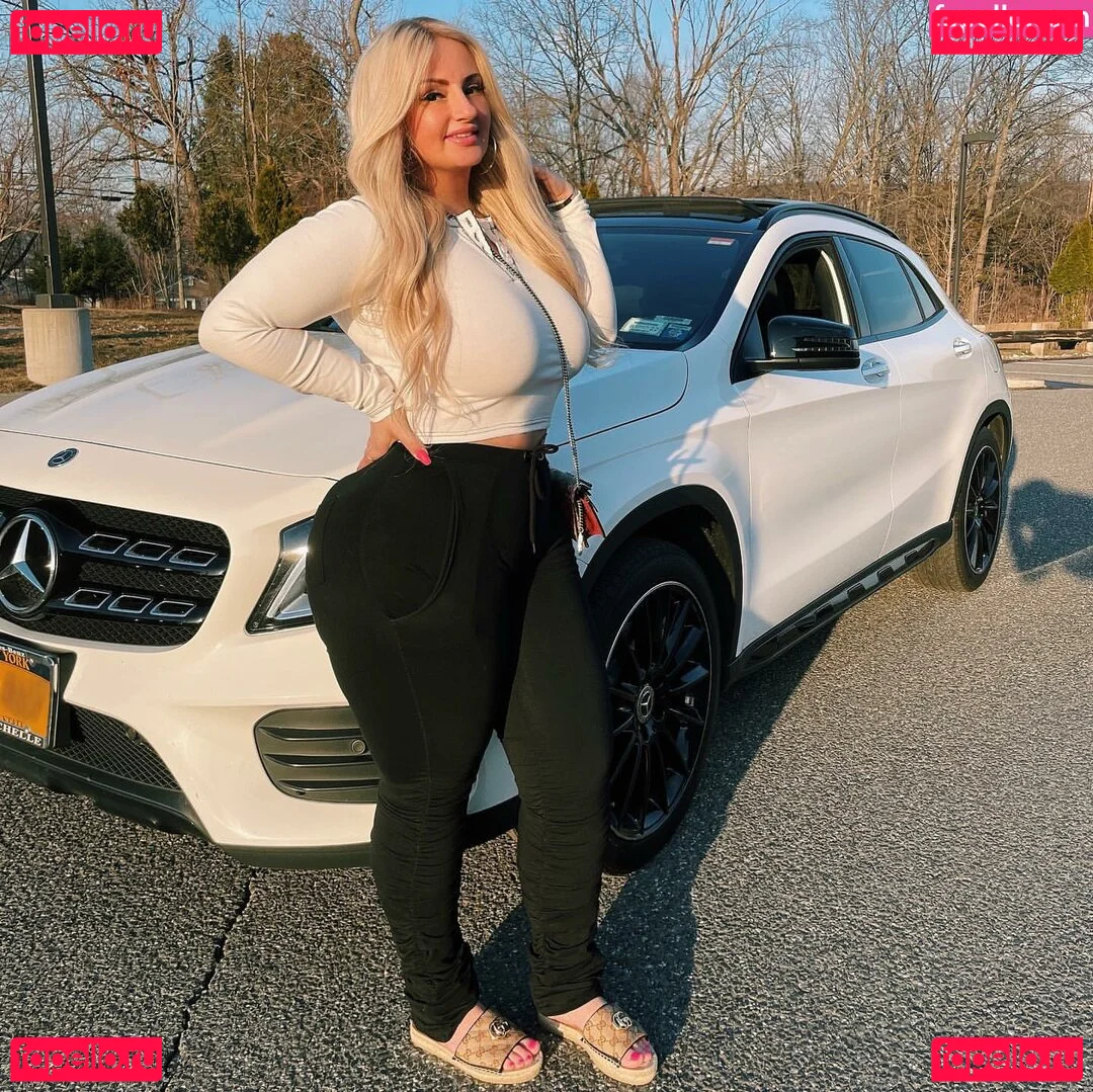 Ivoryyyyy Onlyfans Photo Gallery 