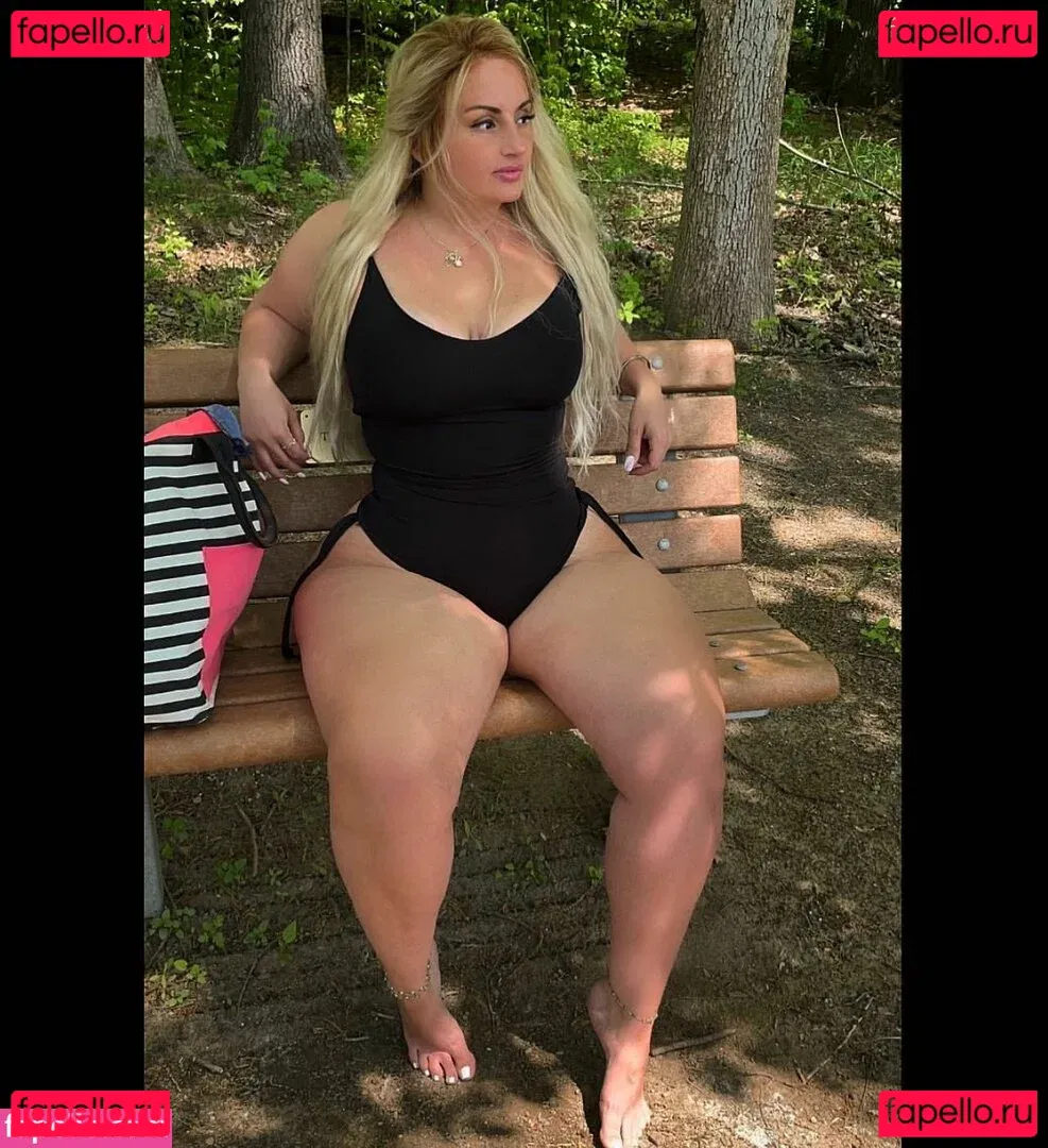 Ivoryyyyy Onlyfans Photo Gallery 