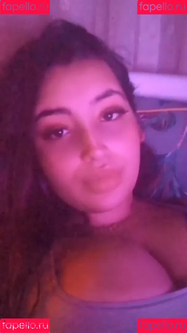 Sibel T Onlyfans Photo Gallery 