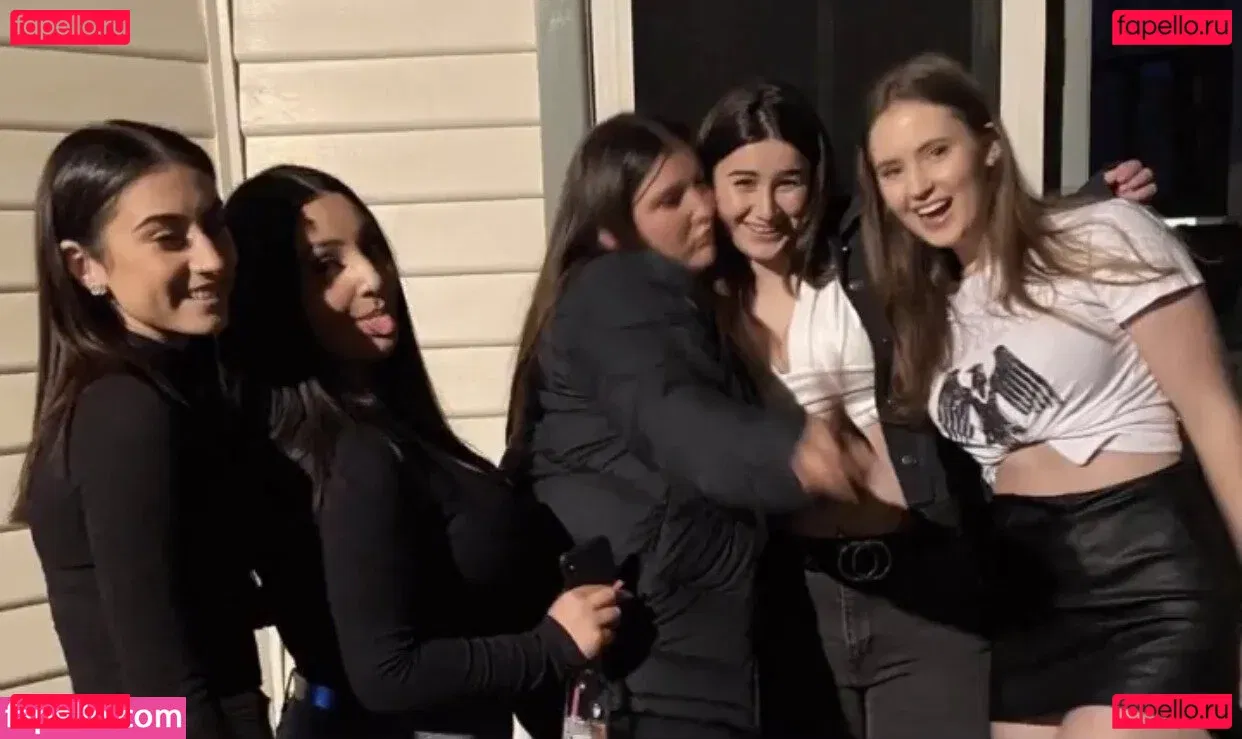 Sibel T Onlyfans Photo Gallery 