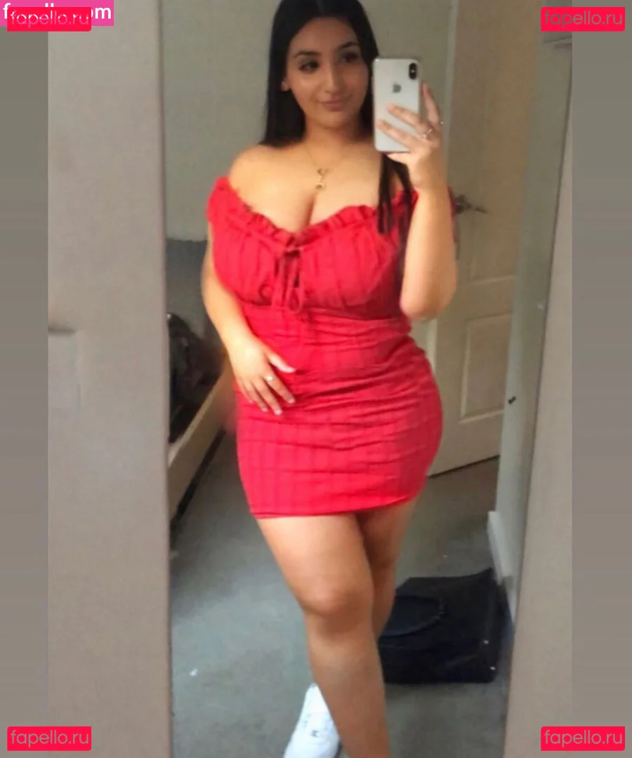 Sibel T Onlyfans Photo Gallery 