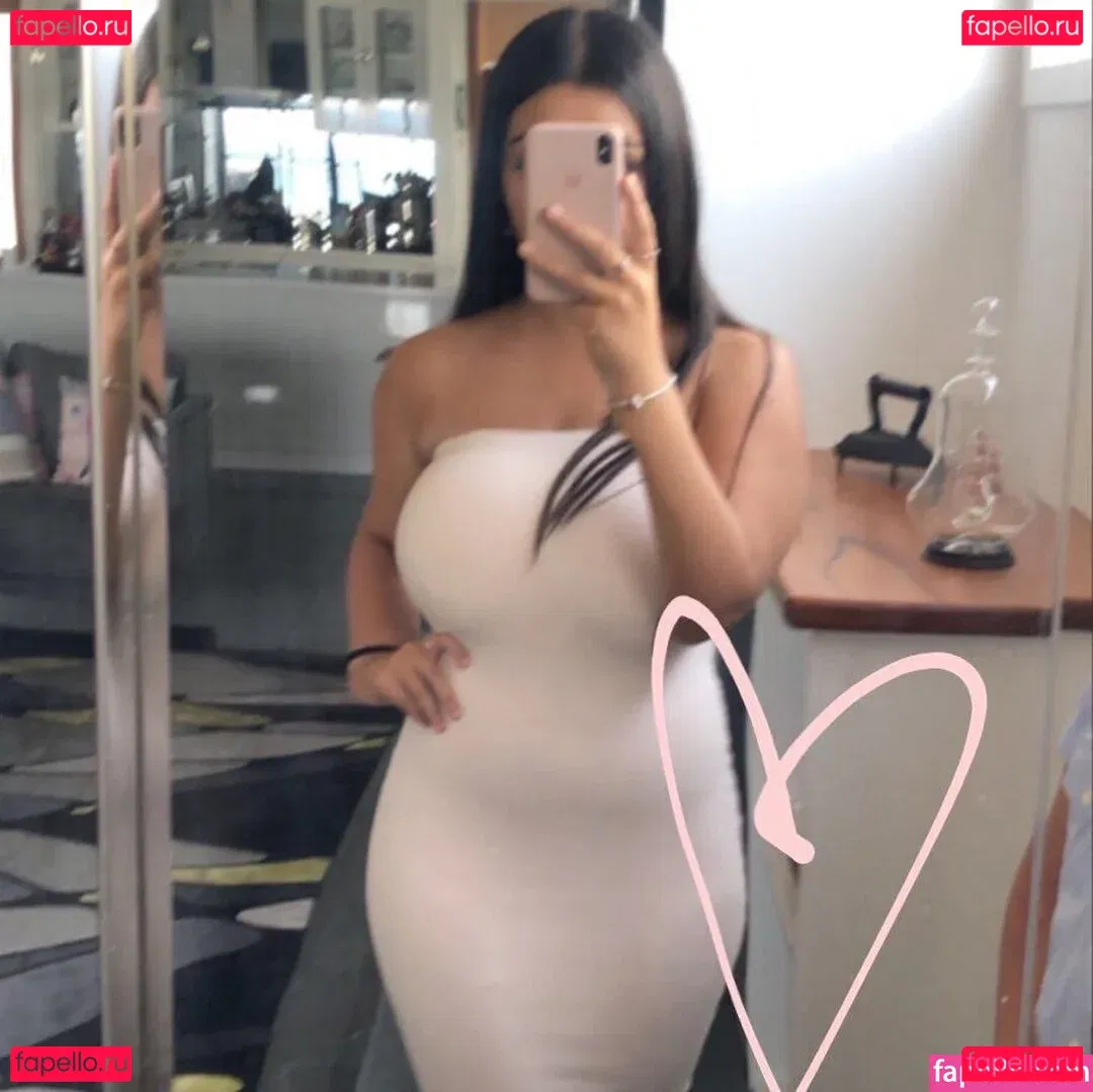 Sibel T Onlyfans Photo Gallery 