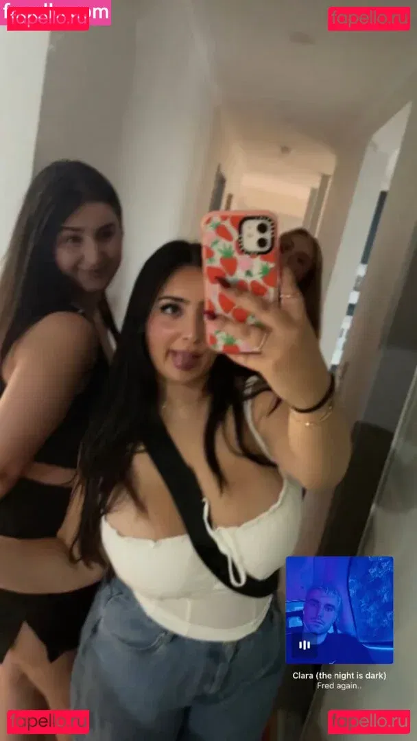 Sibel T Onlyfans Photo Gallery 