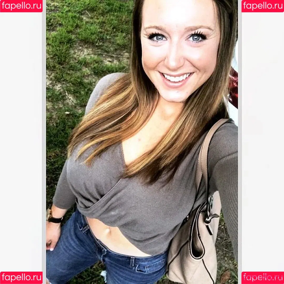 Emily James Onlyfans Photo Gallery 
