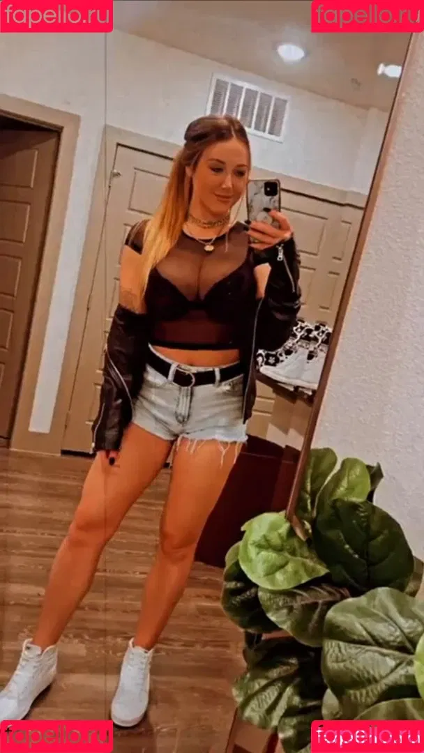 Emily James Onlyfans Photo Gallery 