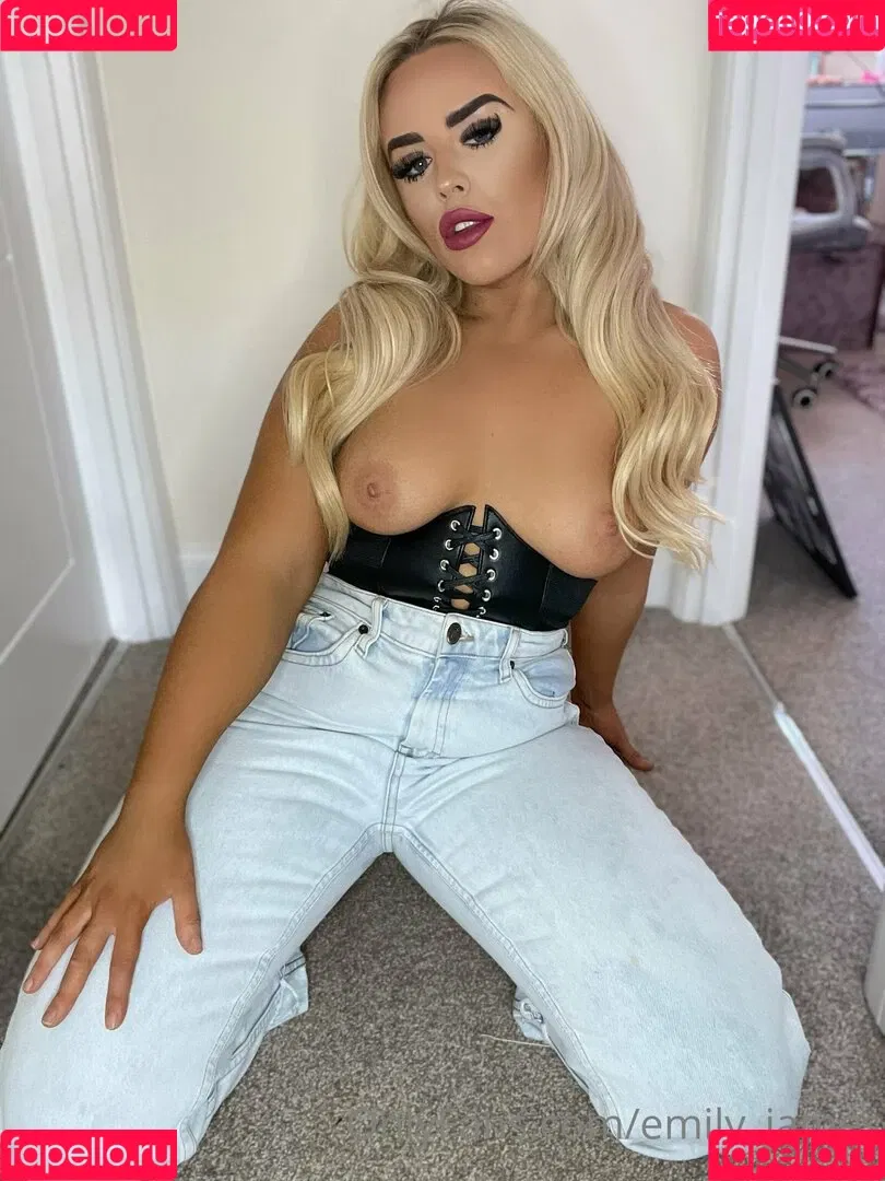 Emily James Onlyfans Photo Gallery 