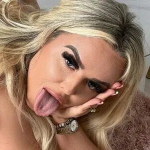 Emily James Onlyfans Photo Gallery 