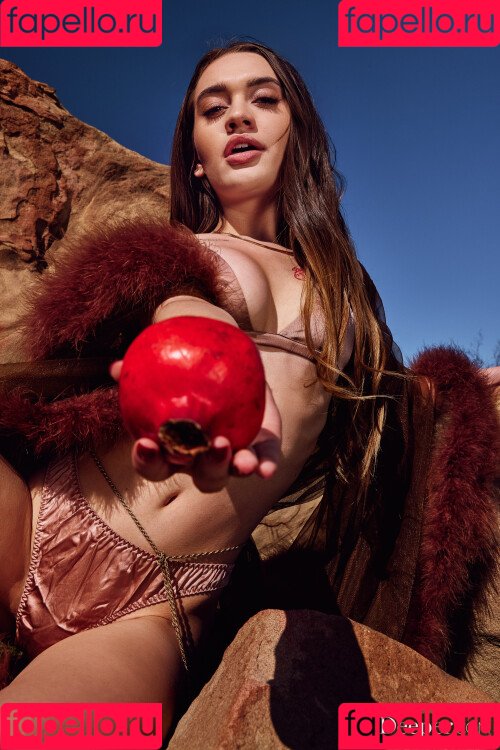 Emily James Onlyfans Photo Gallery 