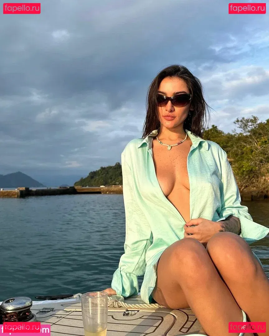 Gabi Melim Onlyfans Photo Gallery 