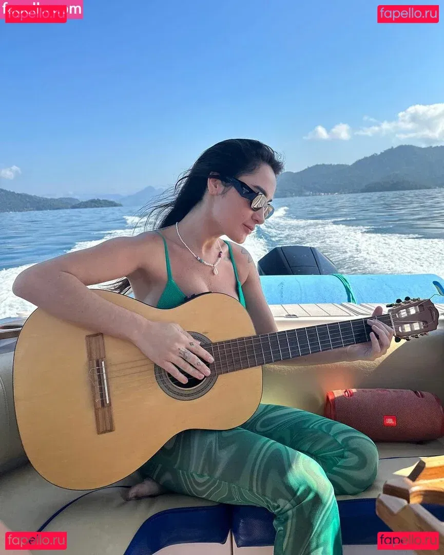 Gabi Melim Onlyfans Photo Gallery 