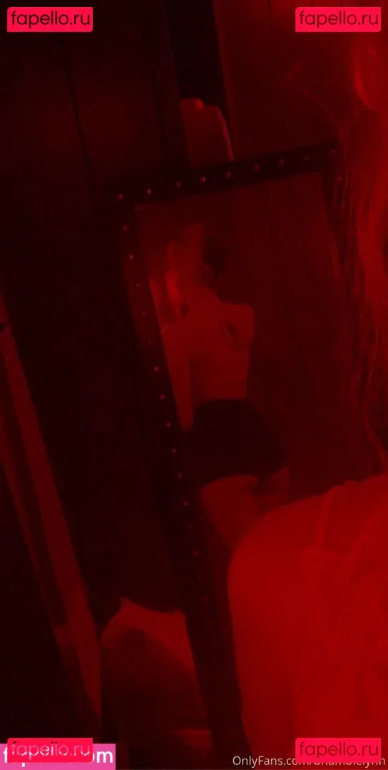 bhambielynn Onlyfans Photo Gallery 