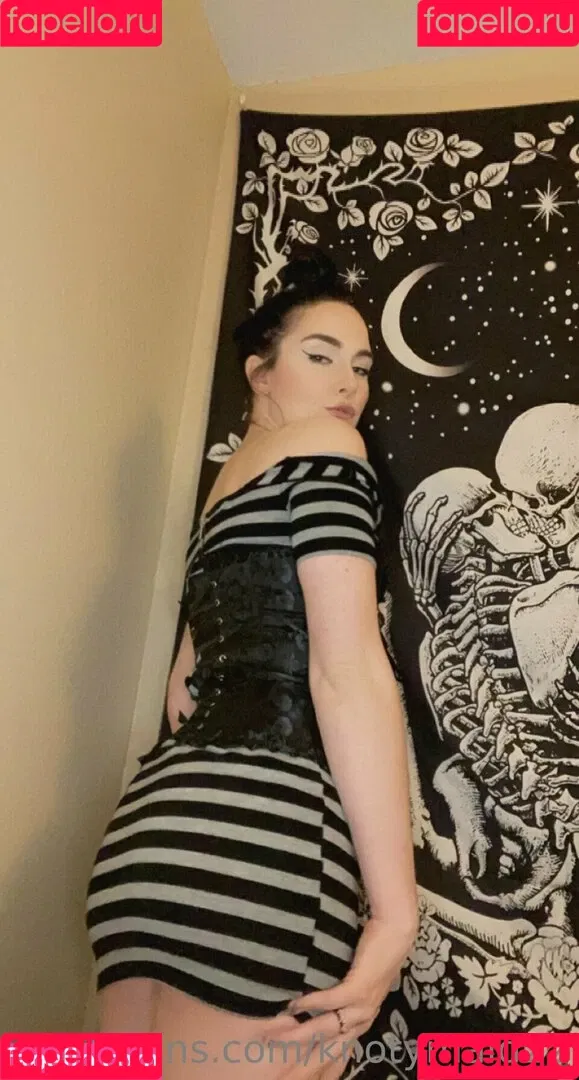 scarlottnyx22 Onlyfans Photo Gallery 