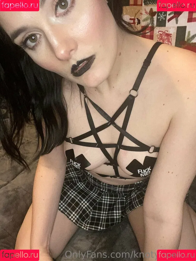 scarlottnyx22 Onlyfans Photo Gallery 
