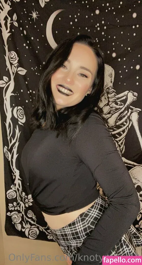 scarlottnyx22 Onlyfans Photo Gallery 