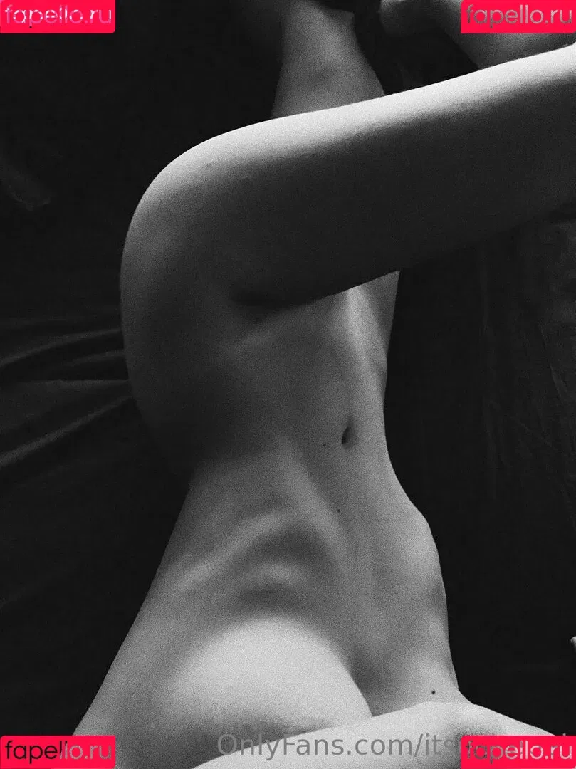 Itsochepel Onlyfans Photo Gallery 