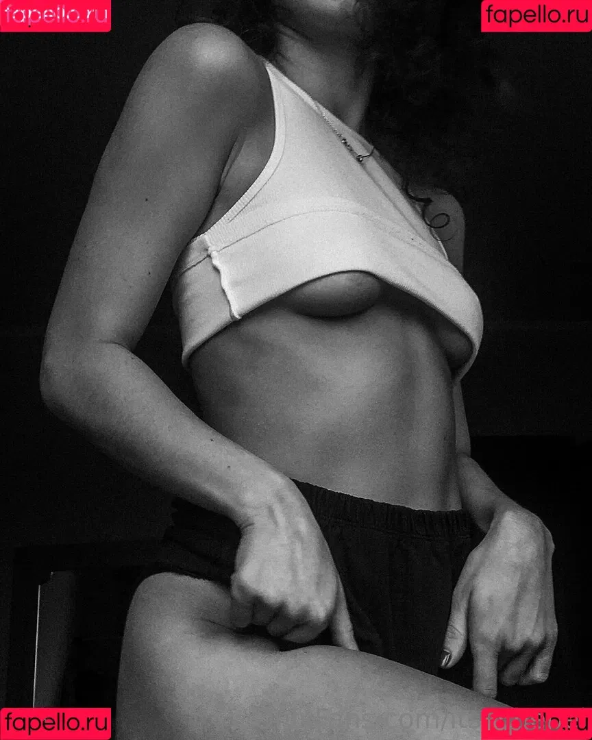 Itsochepel Onlyfans Photo Gallery 
