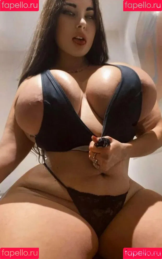 Linda Adams Onlyfans Photo Gallery 