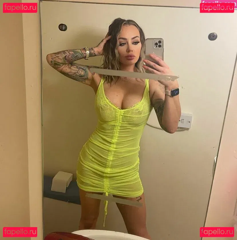 Chelsea Ferguson Onlyfans Photo Gallery 