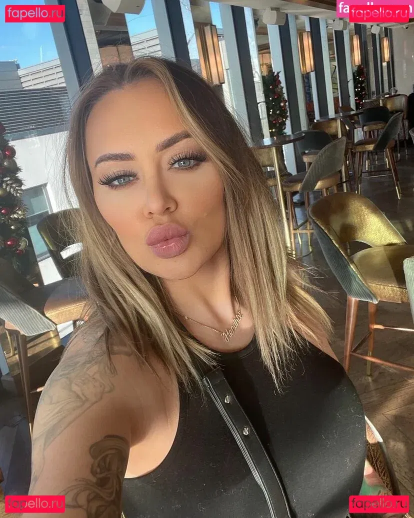 Chelsea Ferguson Onlyfans Photo Gallery 