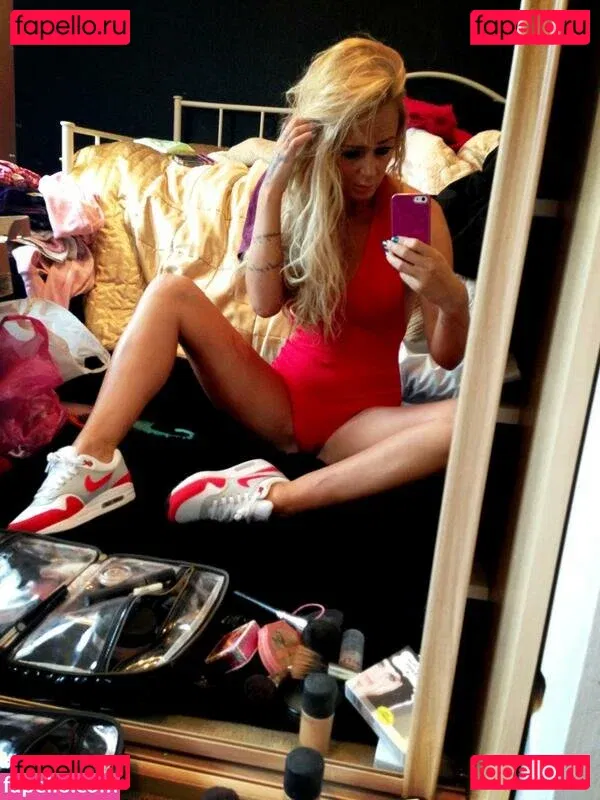 Chelsea Ferguson Onlyfans Photo Gallery 