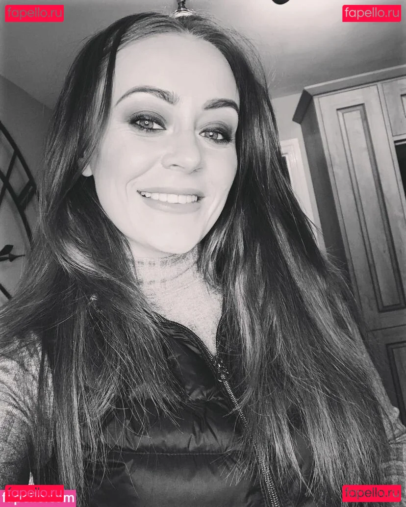 Chelsea Ferguson Onlyfans Photo Gallery 