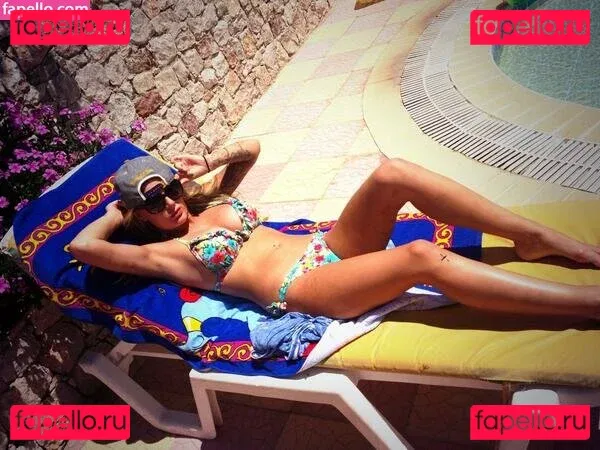 Chelsea Ferguson Onlyfans Photo Gallery 