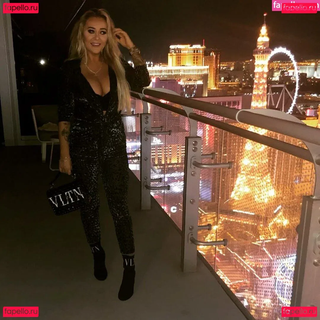 Chelsea Ferguson Onlyfans Photo Gallery 